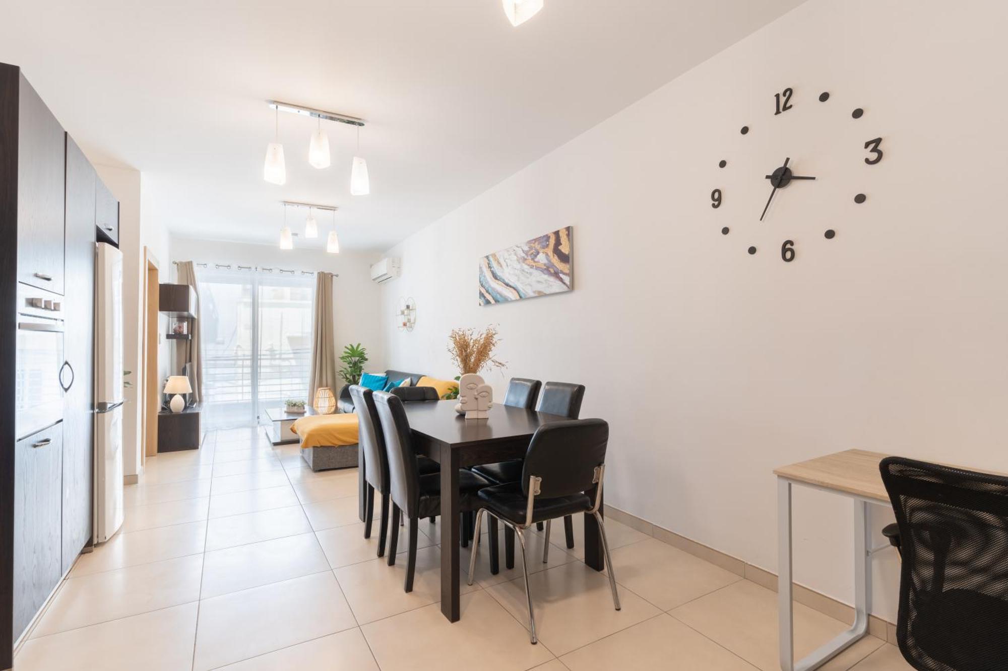 2 Bedroom In Central St Julians Prime Location In Paceville Apt 3 By Vaganza Saint Julian's Eksteriør billede