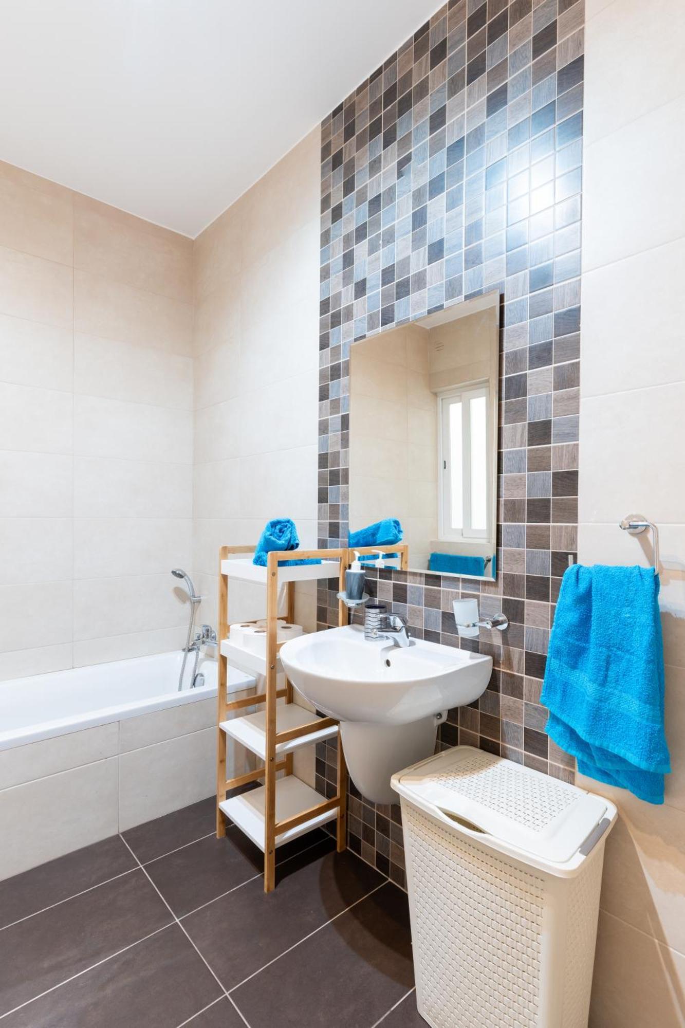 2 Bedroom In Central St Julians Prime Location In Paceville Apt 3 By Vaganza Saint Julian's Eksteriør billede
