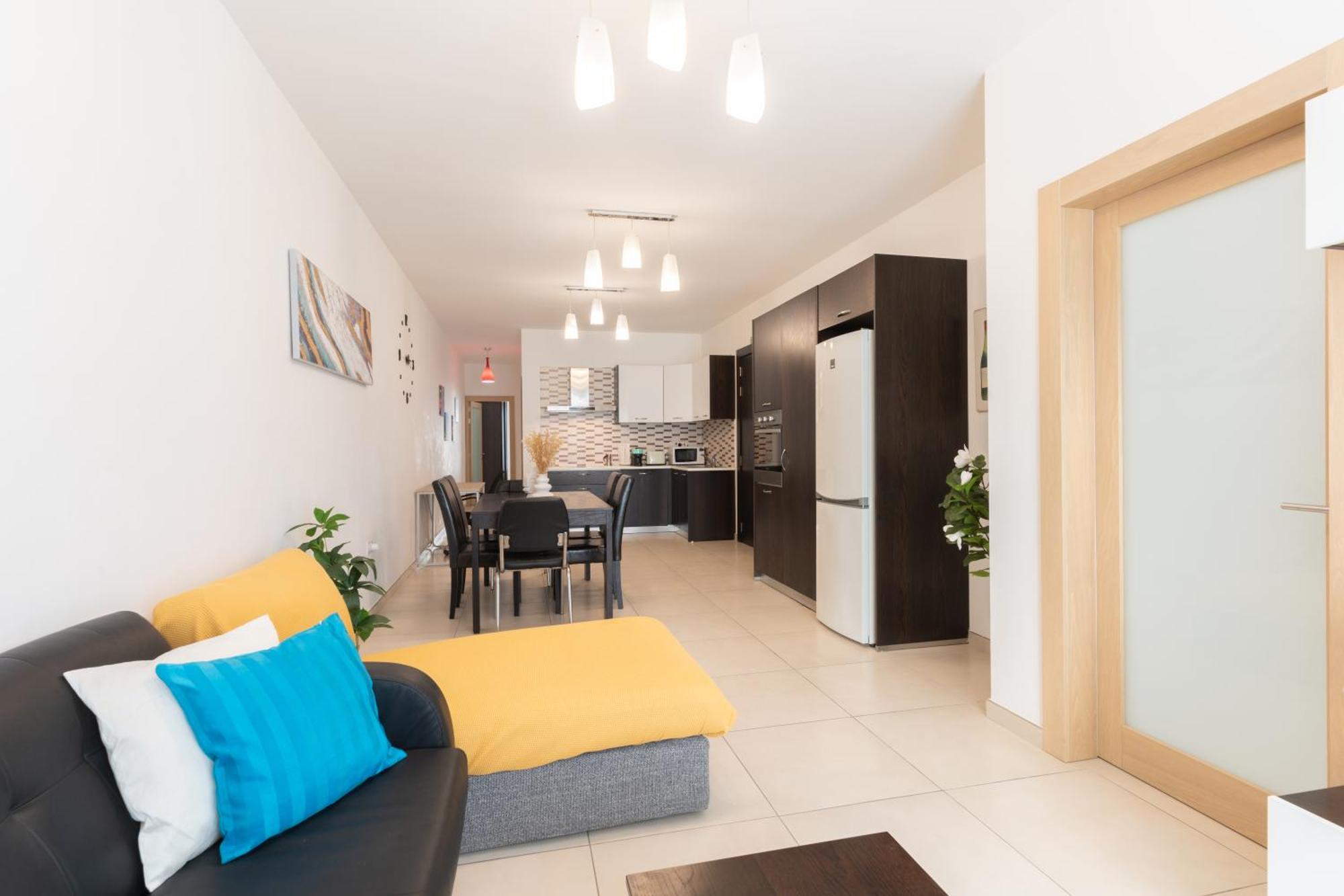 2 Bedroom In Central St Julians Prime Location In Paceville Apt 3 By Vaganza Saint Julian's Eksteriør billede