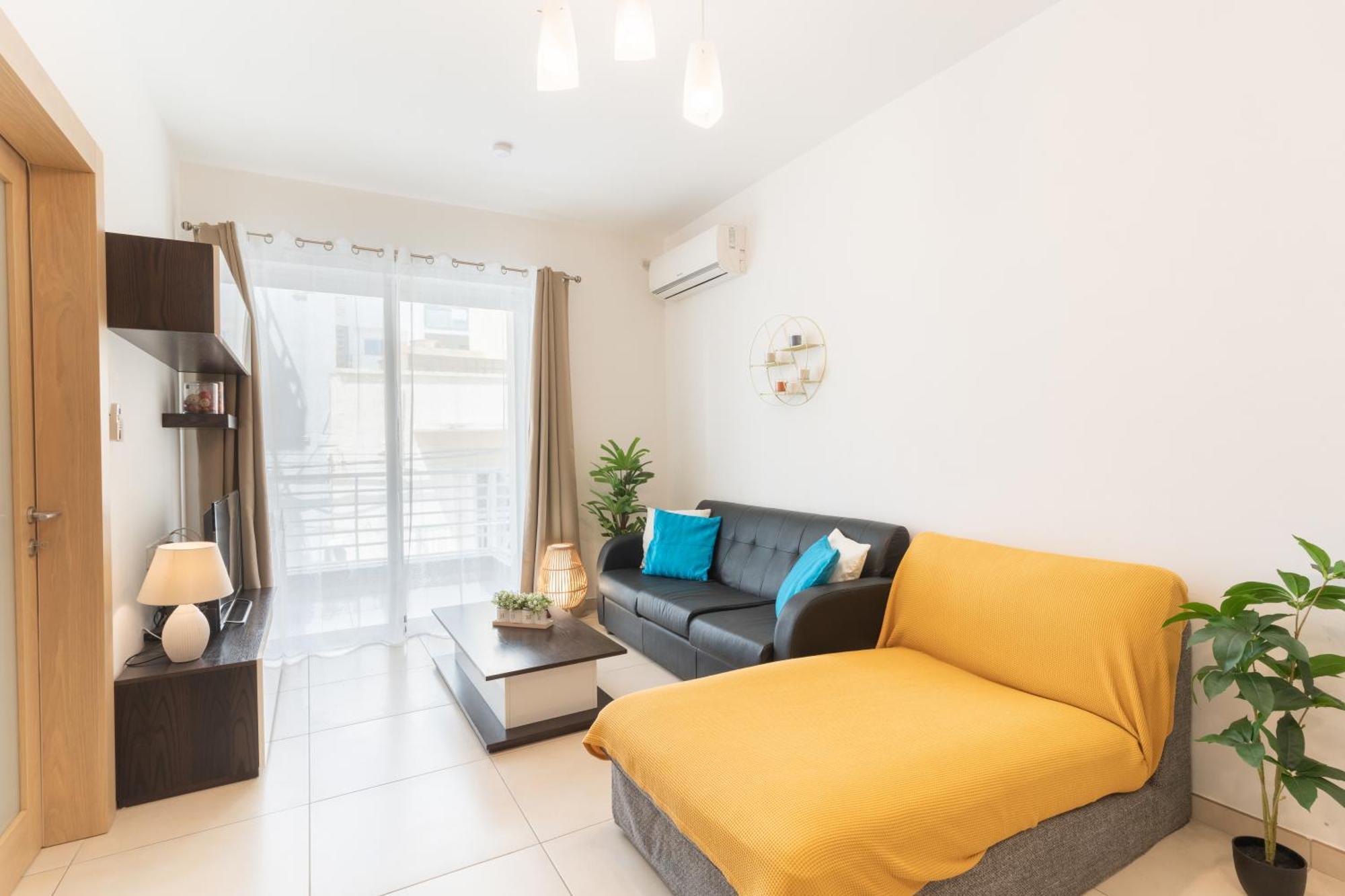 2 Bedroom In Central St Julians Prime Location In Paceville Apt 3 By Vaganza Saint Julian's Eksteriør billede